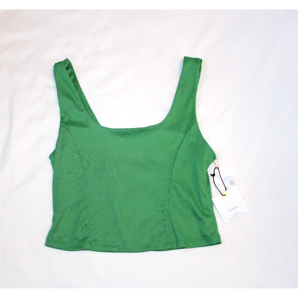 Originality Women's Kelly Green Ribbed Short Cropped Sleeveless Tank Top Medium